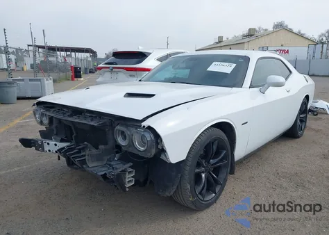 2016 Dodge Challenger R/T z USA, uszkodzony, nr VIN 2C3CDZBT5GH209855